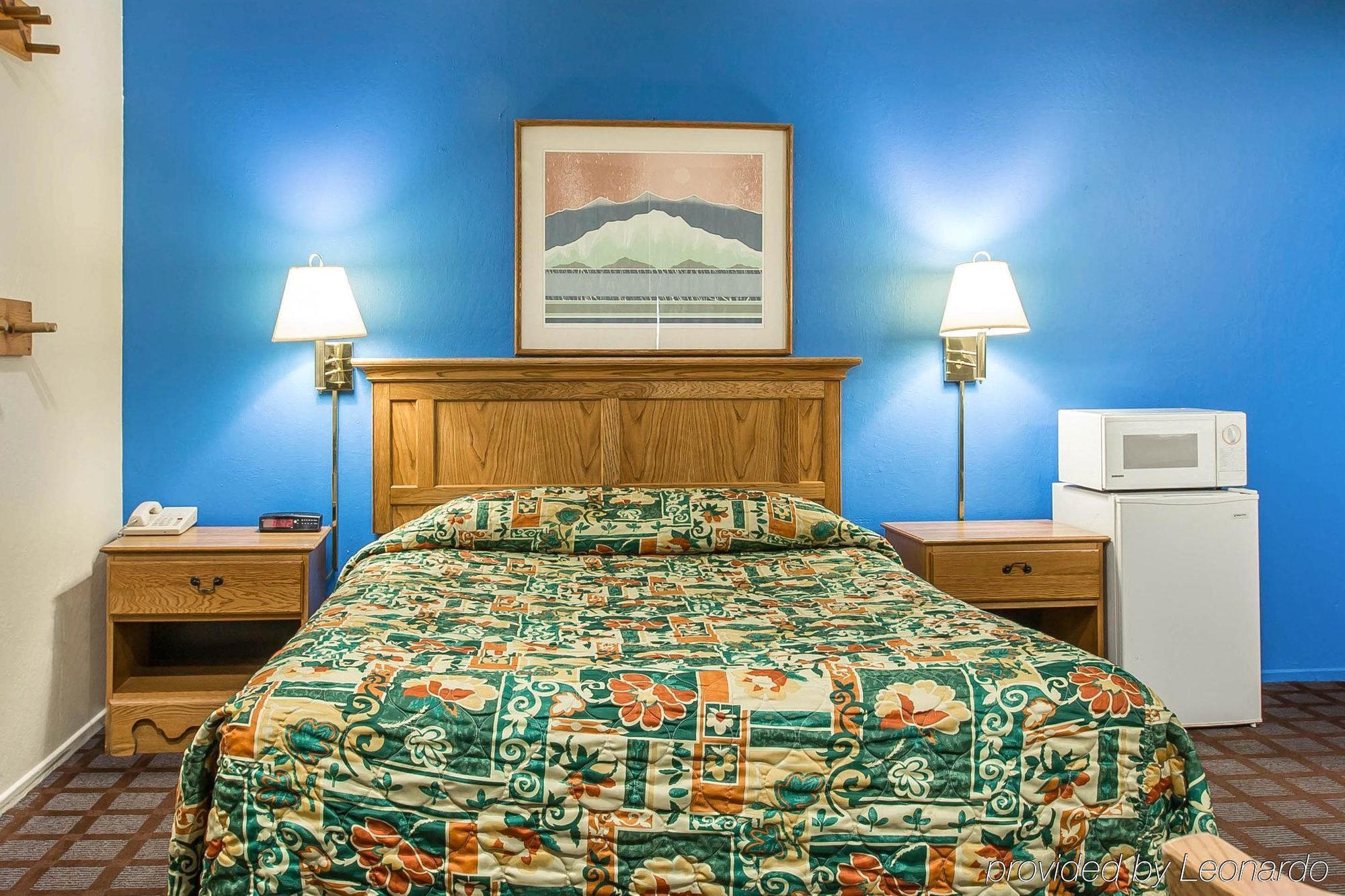 Rodeway Inn Wildwood Mammoth Lakes Exterior photo