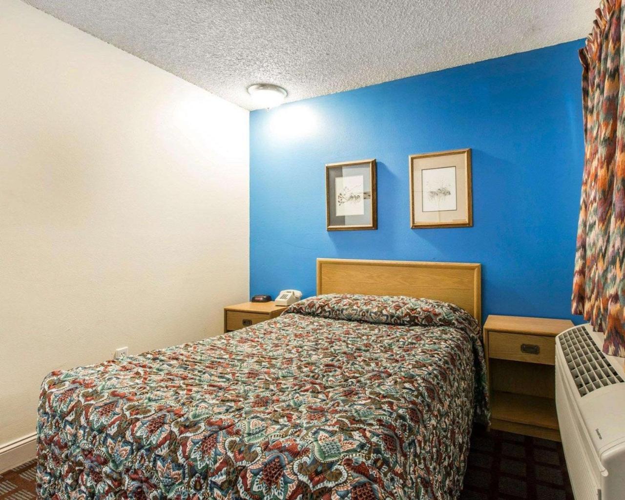 Rodeway Inn Wildwood Mammoth Lakes Exterior photo